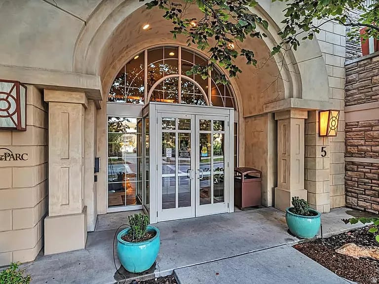 5 S 500 W #707 Salt Lake City, UT 84101