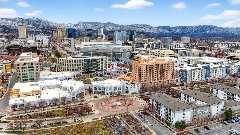 5 S 500 W #707 Salt Lake City, UT 84101