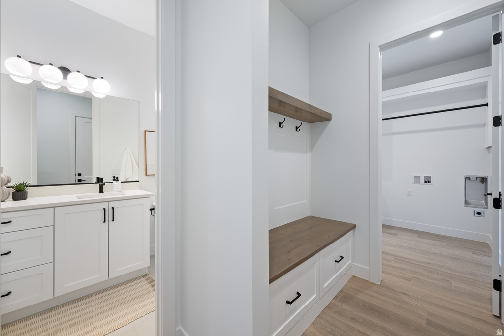 824 S 1690 W Hurricane, UT 84737