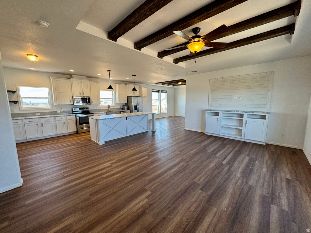 385 BOBBIE LN La Sal, UT 84530