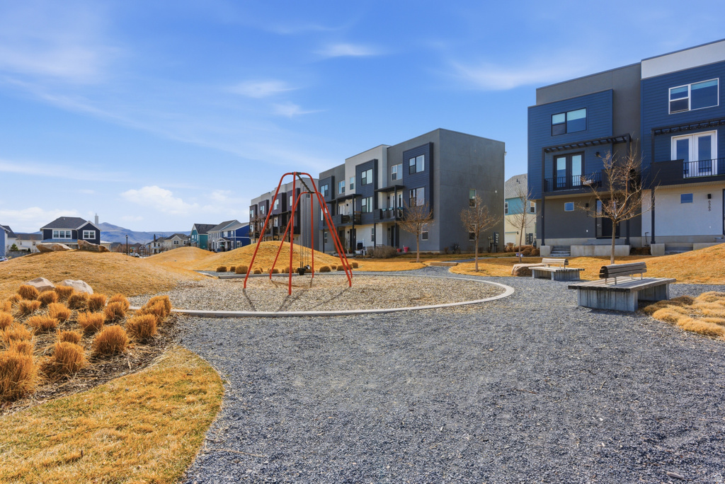 11344 S WILLOW WALK DR South Jordan, UT 84009