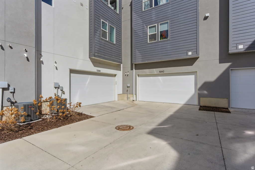 11344 S WILLOW WALK DR South Jordan, UT 84009