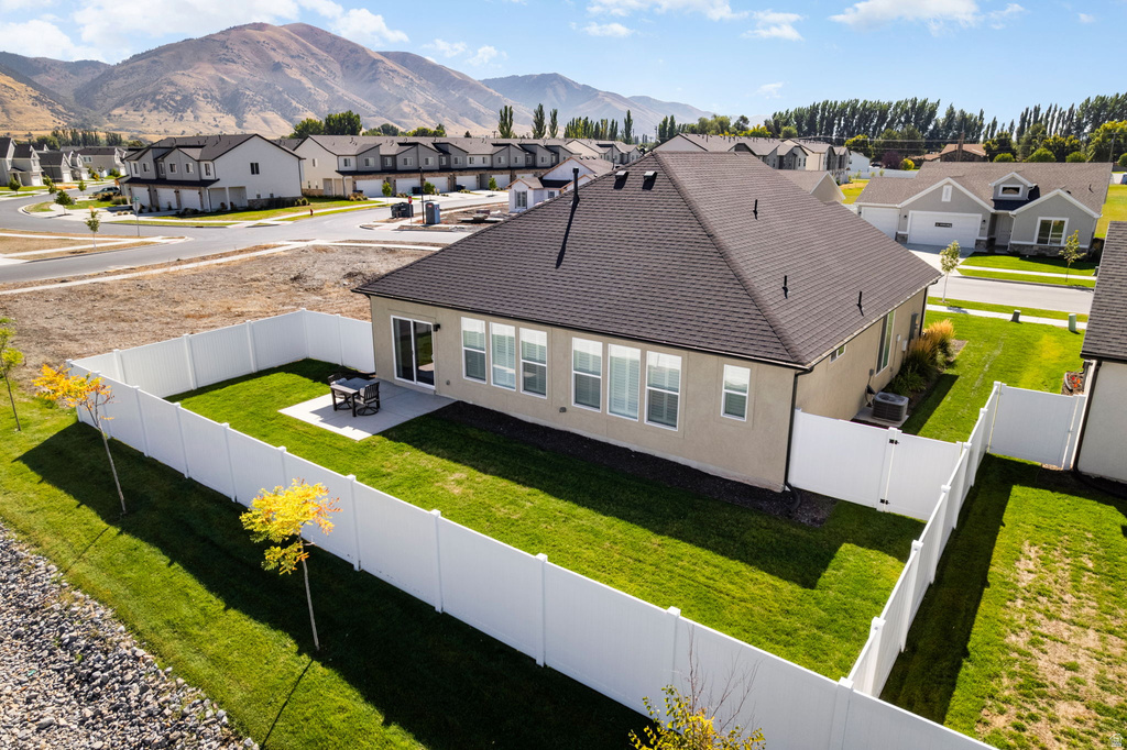 409 W 3085 S Nibley, UT 84321