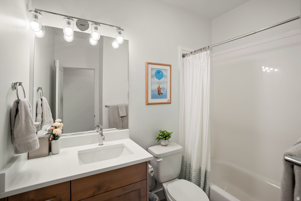 409 W 3085 S Nibley, UT 84321