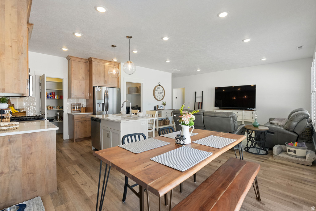 409 W 3085 S Nibley, UT 84321