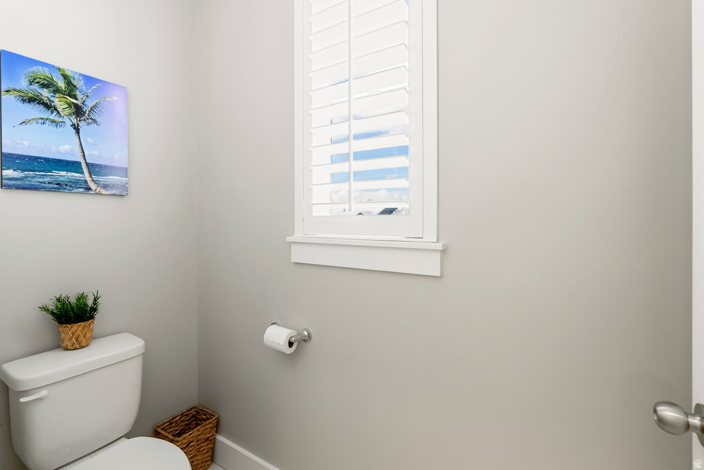 409 W 3085 S Nibley, UT 84321