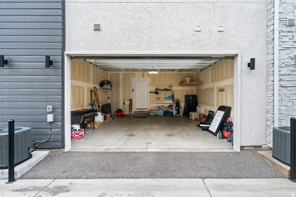 9217 S HOLIDAY BOWL CT Sandy, UT 84094