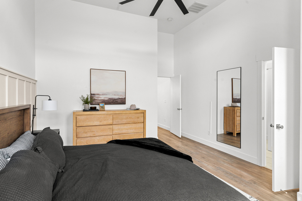 9217 S HOLIDAY BOWL CT Sandy, UT 84094