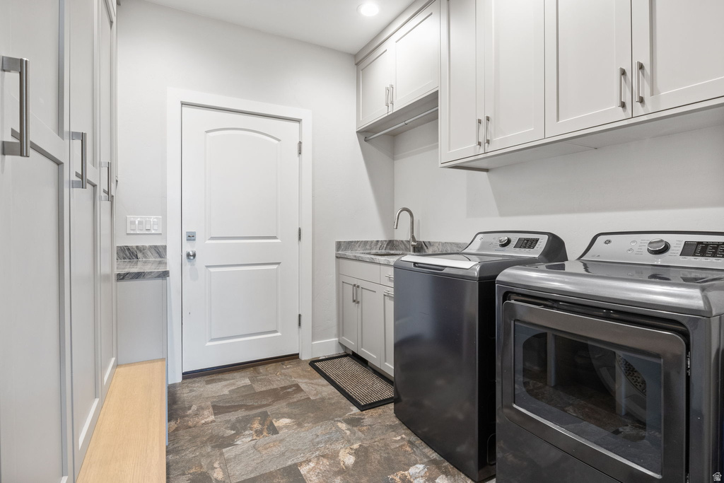 10346 S GRAYROCK CT Sandy, UT 84092