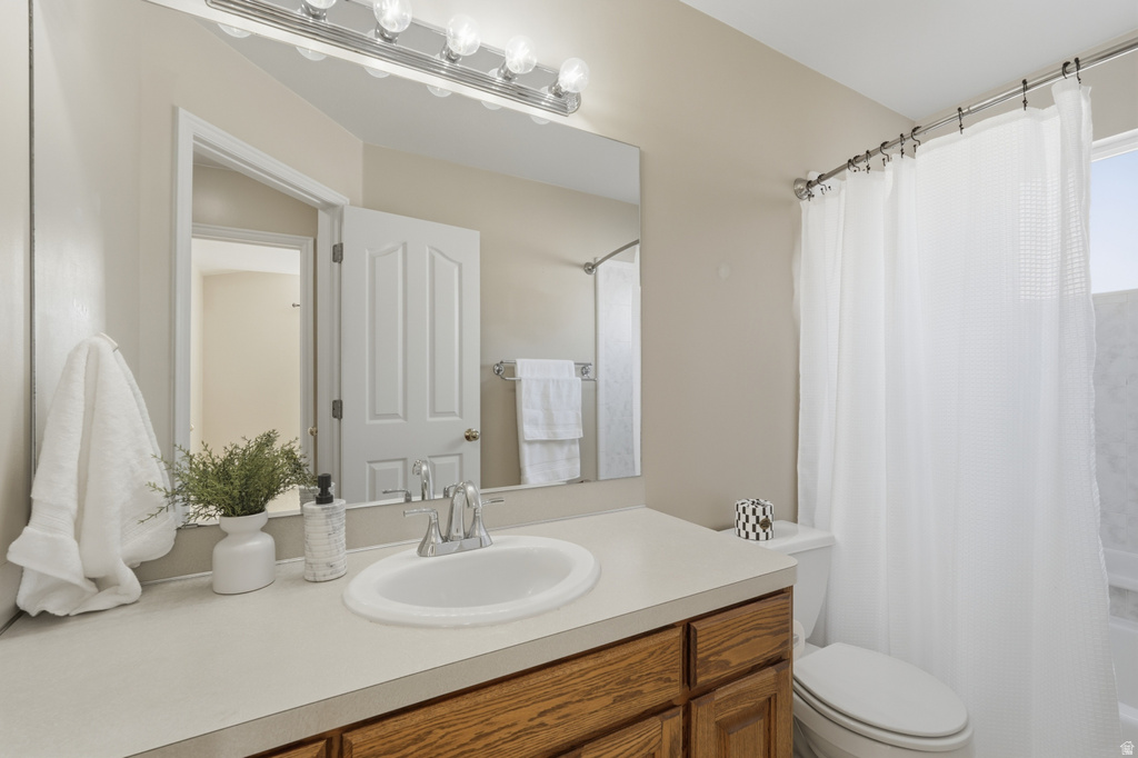 1720 W 1400 S Syracuse, UT 84075