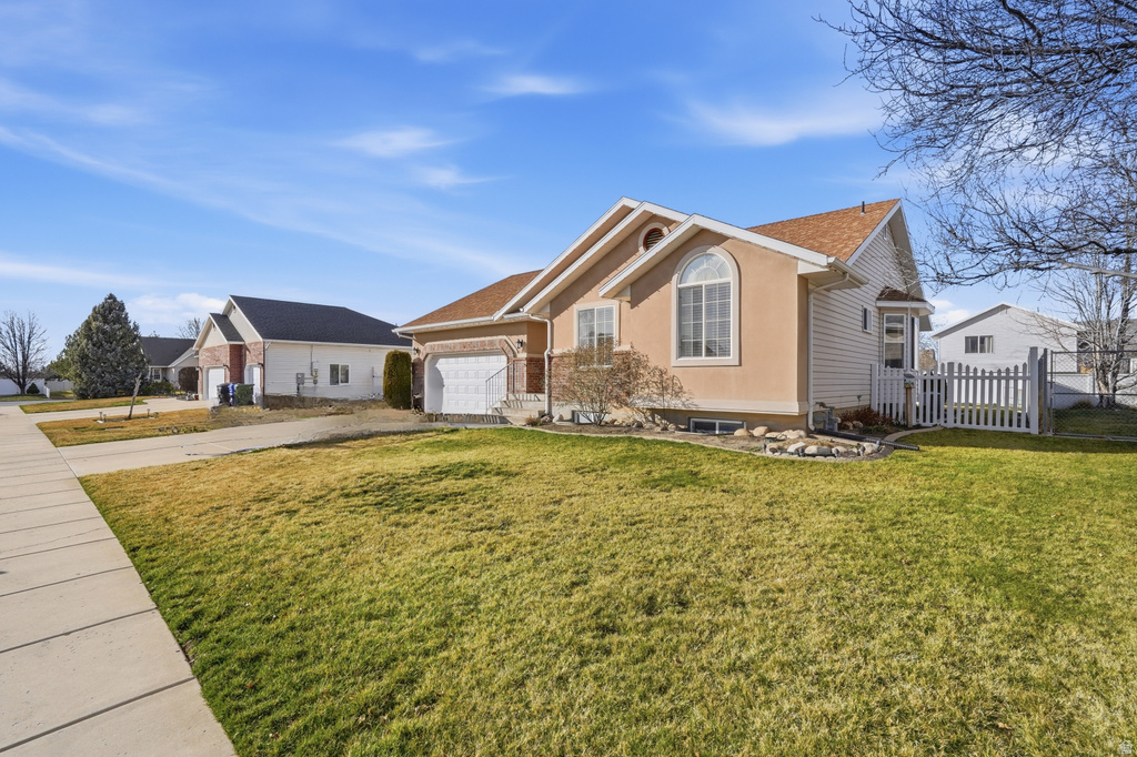 1720 W 1400 S Syracuse, UT 84075