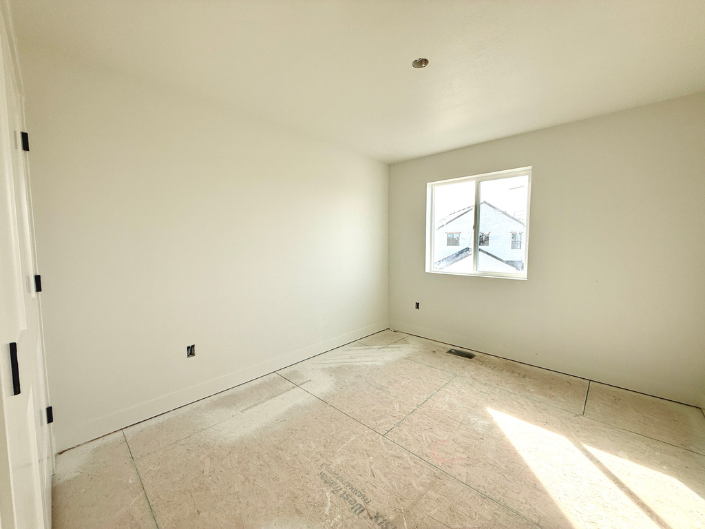 2708 N GALLOWAY LN #132 Plain City, UT 84404