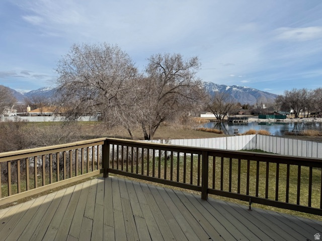 8333 S PLUM BLOSSOM CIR #406 West Jordan, UT 84088
