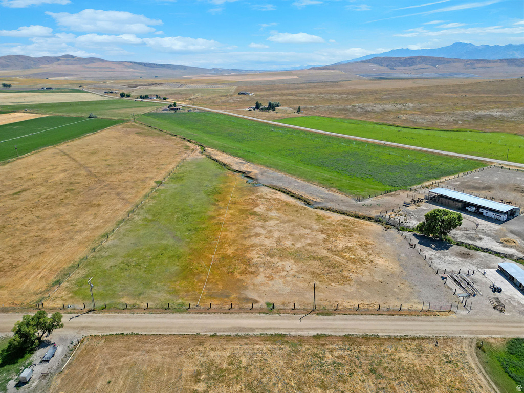 6995 W 2200 S Weston, ID 83286