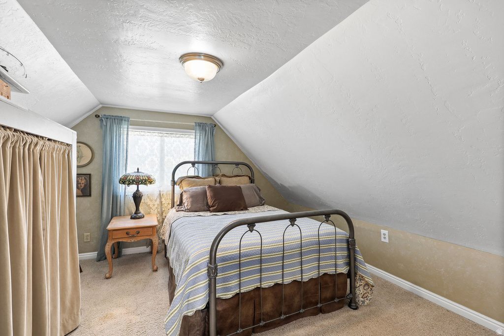 6995 W 2200 S Weston, ID 83286