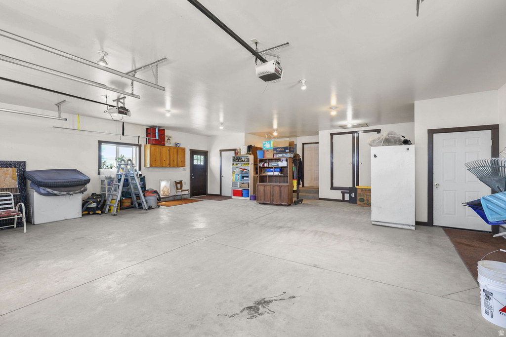 6995 W 2200 S Weston, ID 83286