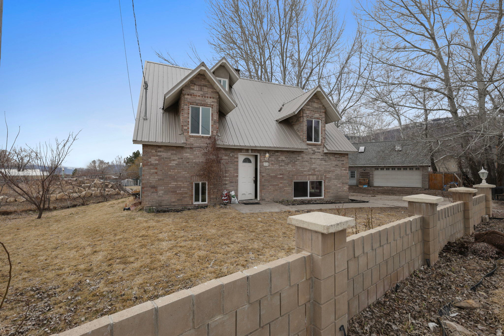 211 W 400 S Fountain Green, UT 84632