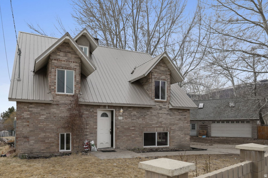 211 W 400 S Fountain Green, UT 84632