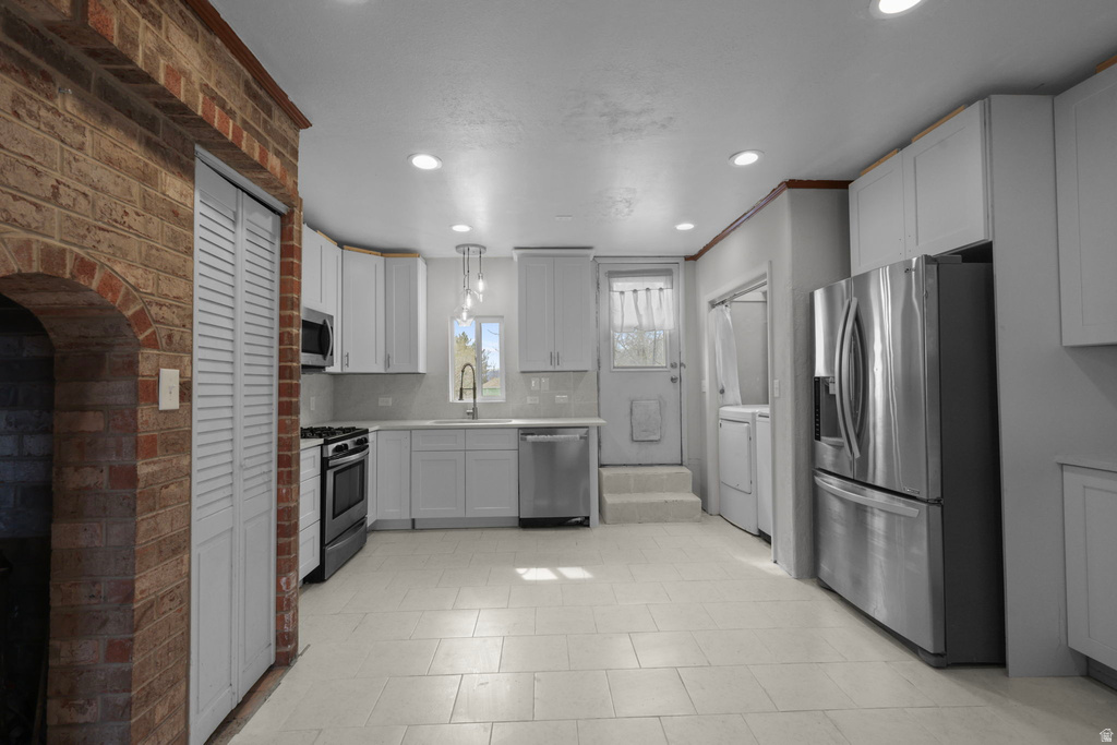 211 W 400 S Fountain Green, UT 84632