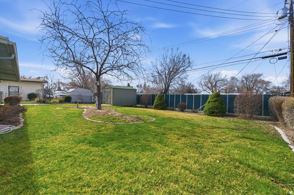 1441 N 350 W Sunset, UT 84015