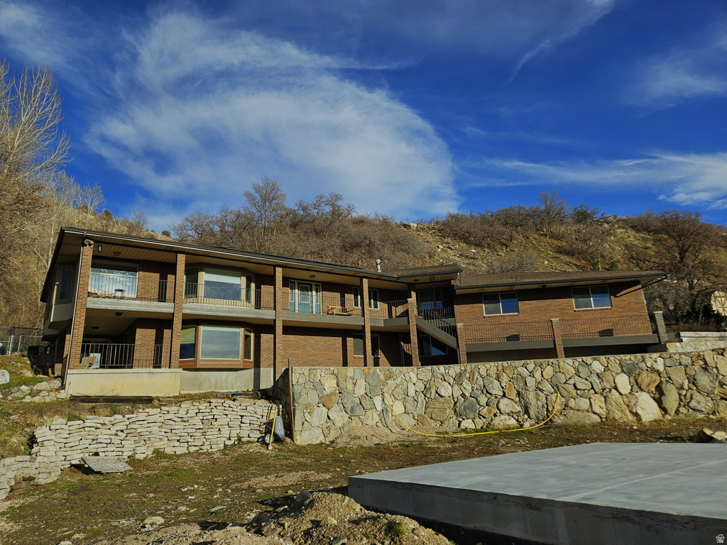 383 S 500 E Farmington, UT 84025