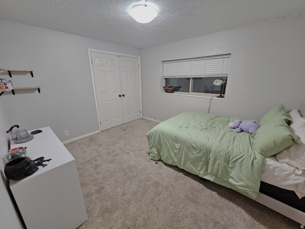 383 S 500 E Farmington, UT 84025