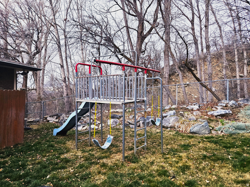 383 S 500 E Farmington, UT 84025