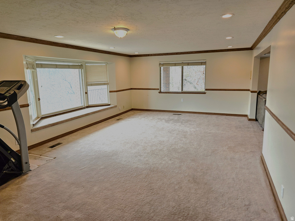 383 S 500 E Farmington, UT 84025