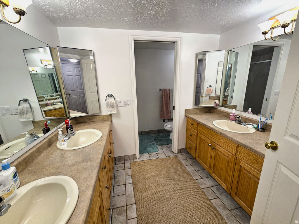 383 S 500 E Farmington, UT 84025