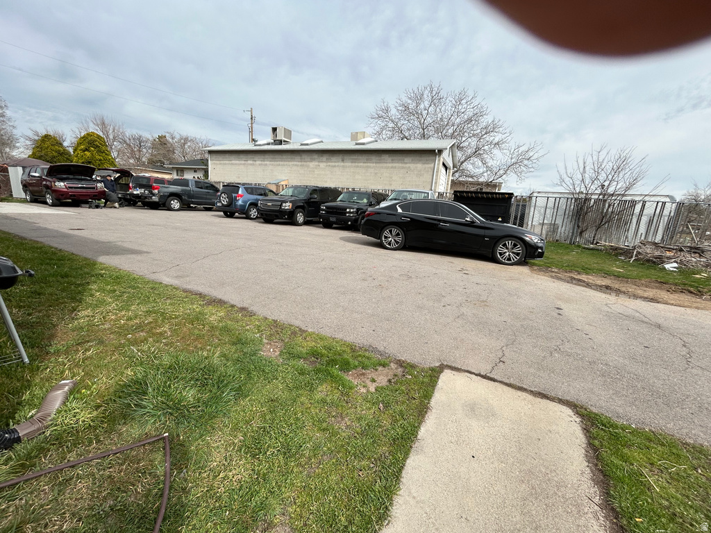 3279 S 4140 W West Valley City, UT 84120