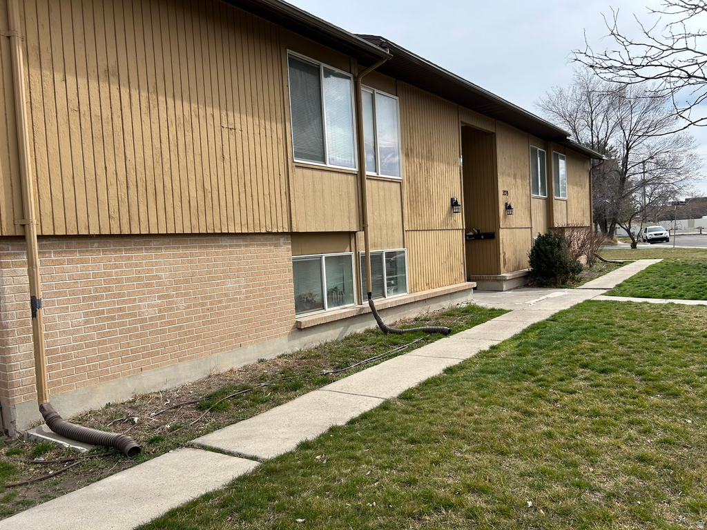 3279 S 4140 W West Valley City, UT 84120