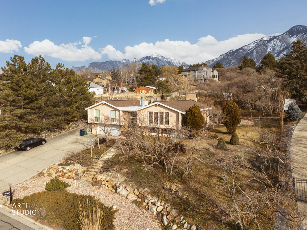 11129 S 2125 E Sandy, UT 84092