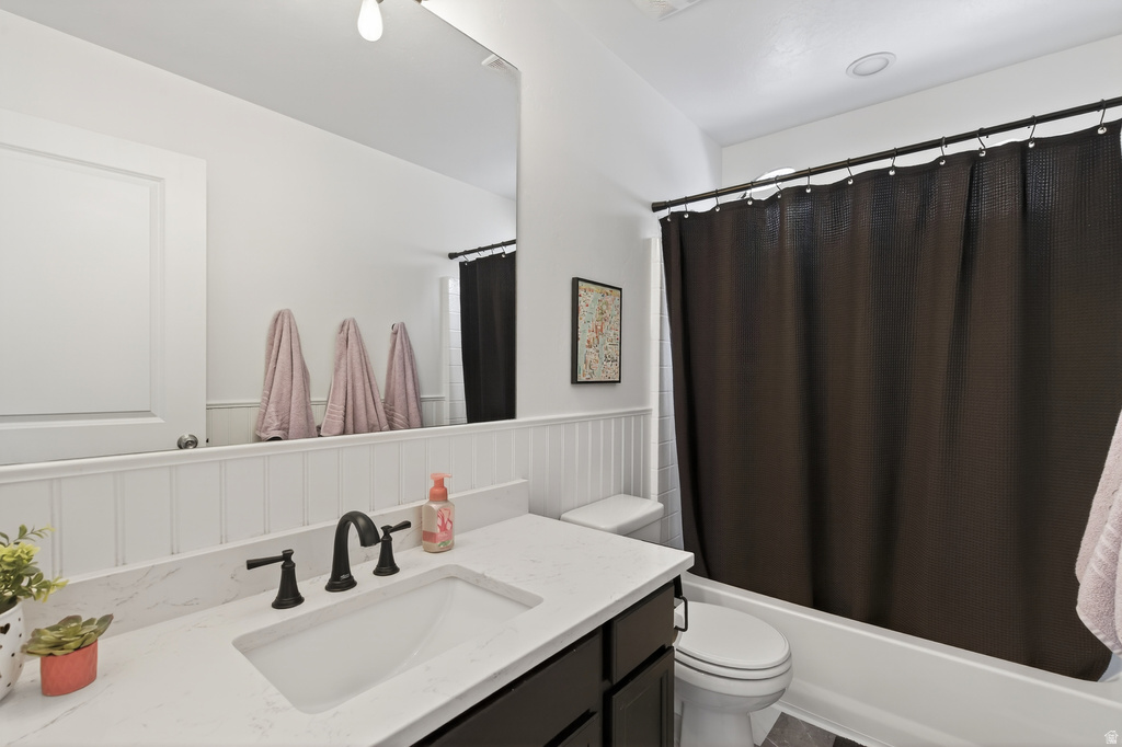 5212 W COURTLY LN Herriman, UT 84096