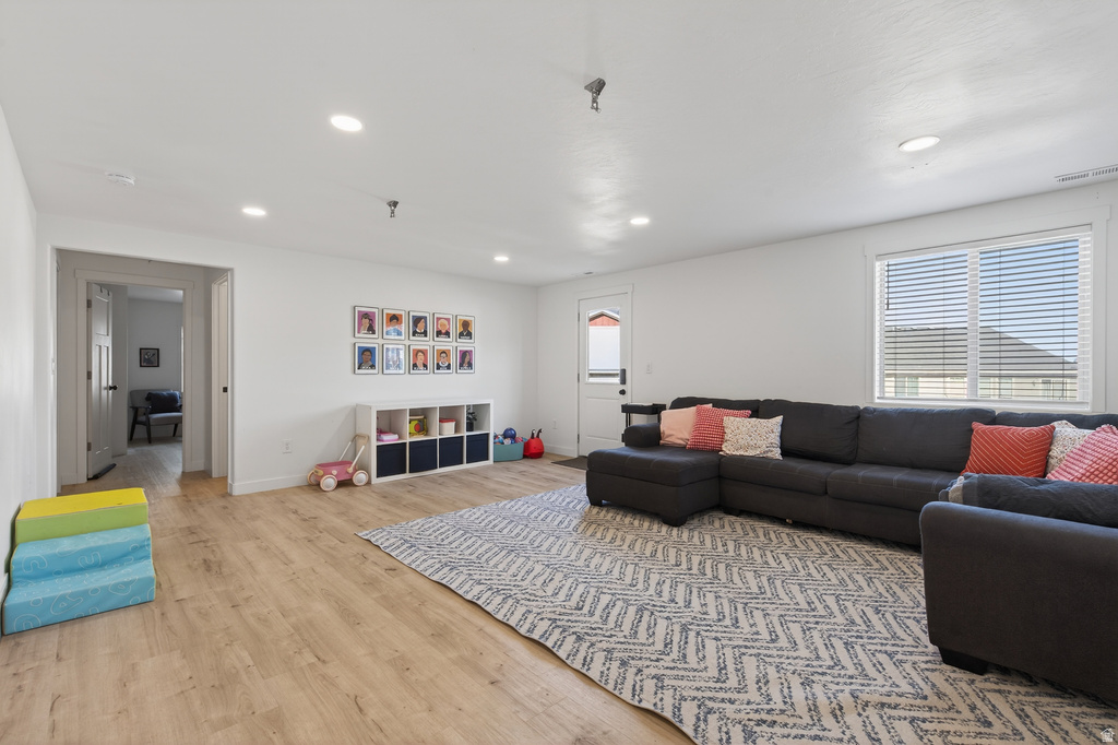 5212 W COURTLY LN Herriman, UT 84096