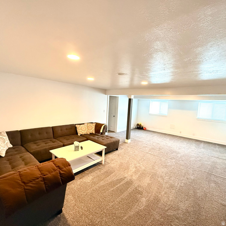 10240 S LOCKSLEY RD Sandy, UT 84092