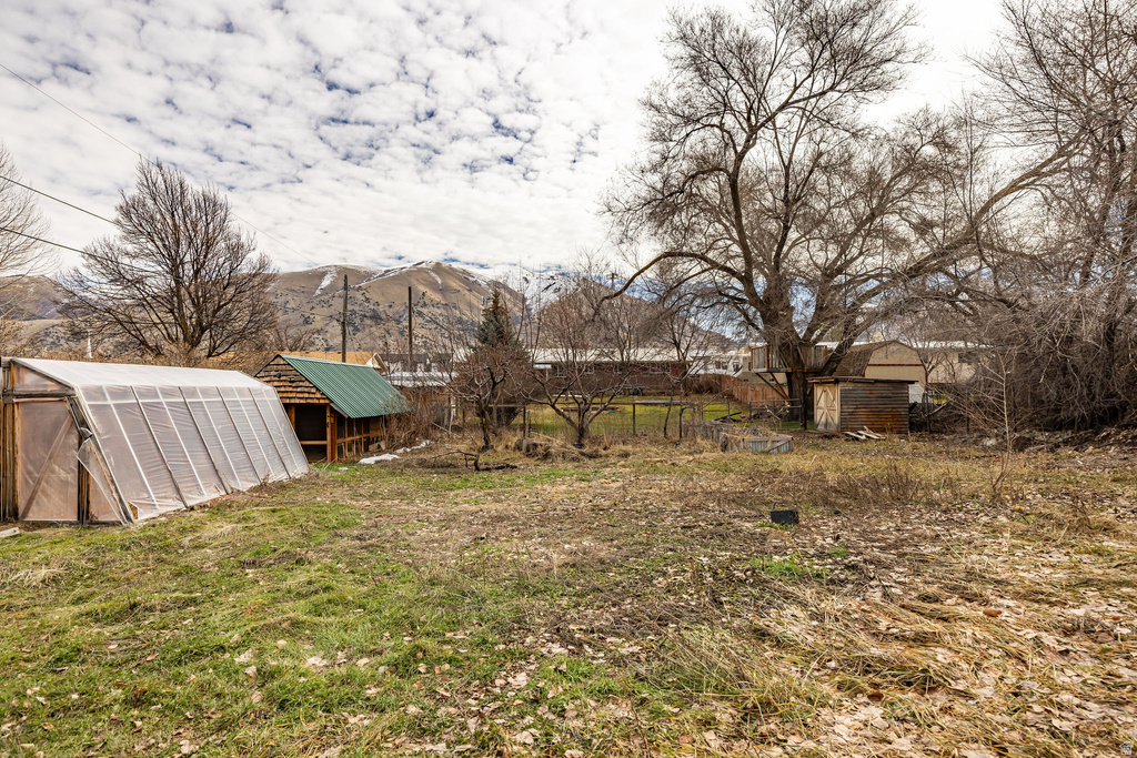 215 N 800 E Hyrum, UT 84319