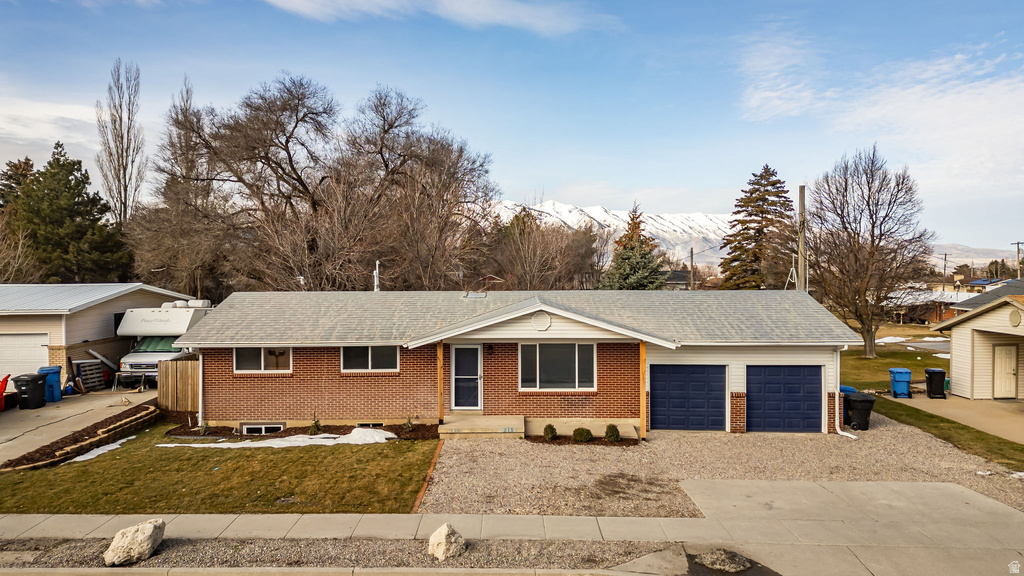215 N 800 E Hyrum, UT 84319