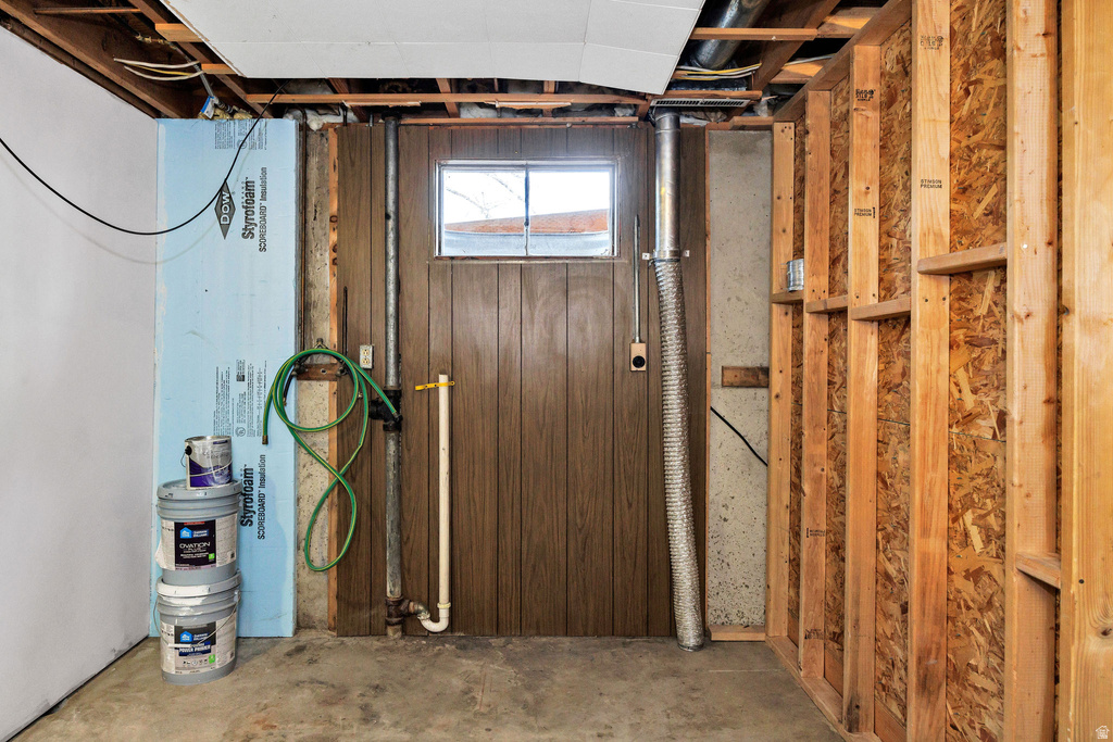 215 N 800 E Hyrum, UT 84319