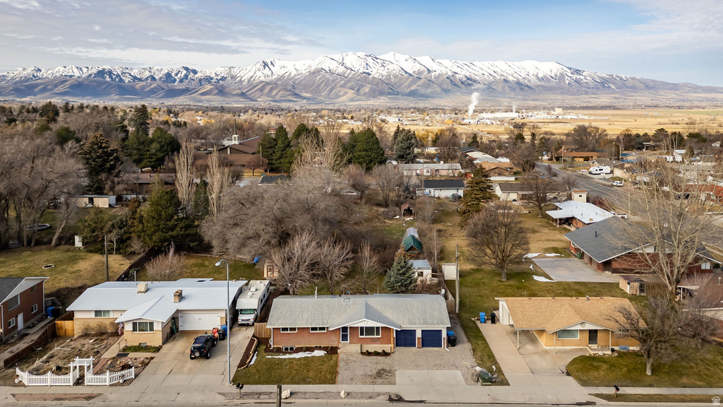 215 N 800 E Hyrum, UT 84319