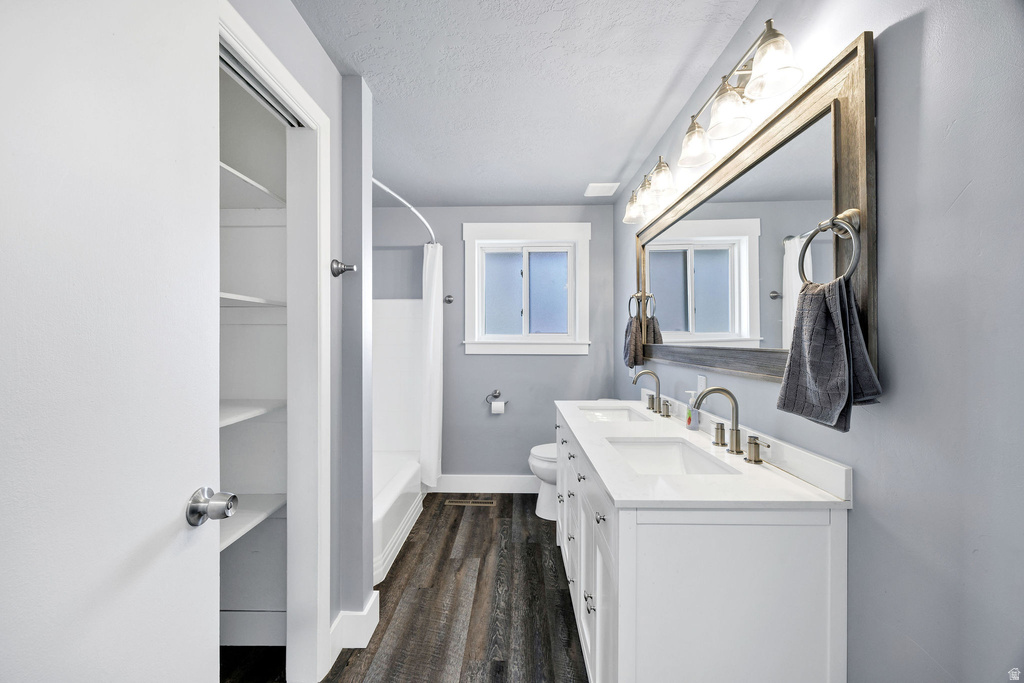 215 N 800 E Hyrum, UT 84319