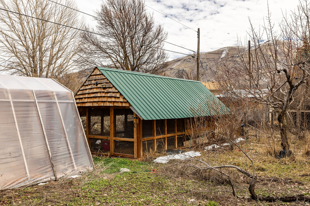 215 N 800 E Hyrum, UT 84319