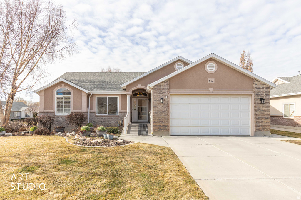 571 E 2250 N North Ogden, UT 84414