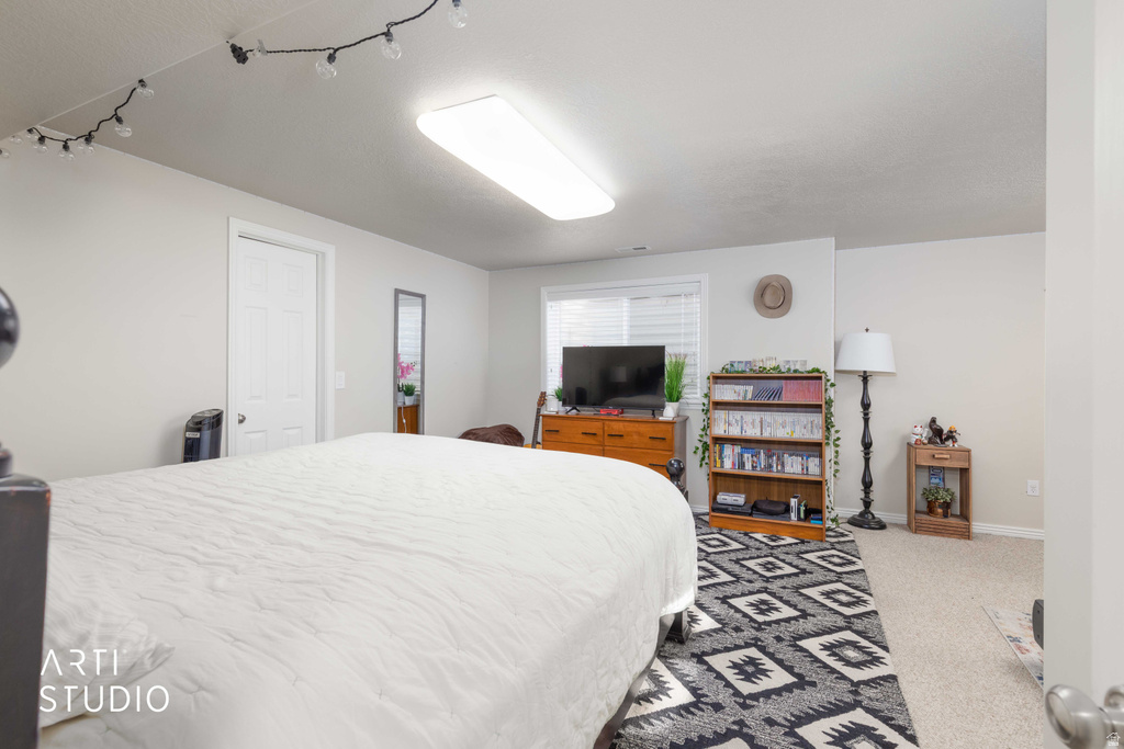 571 E 2250 N North Ogden, UT 84414