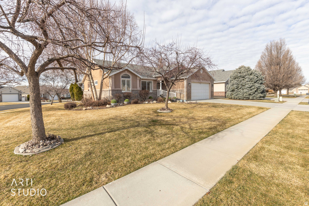 571 E 2250 N North Ogden, UT 84414