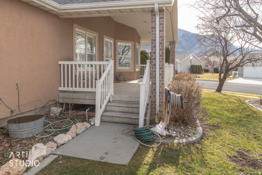 571 E 2250 N North Ogden, UT 84414