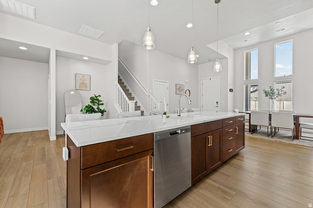 2924 S 2500 W Syracuse, UT 84075