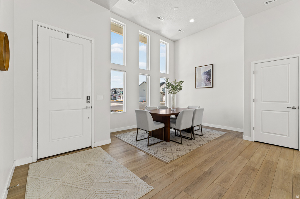 2924 S 2500 W Syracuse, UT 84075