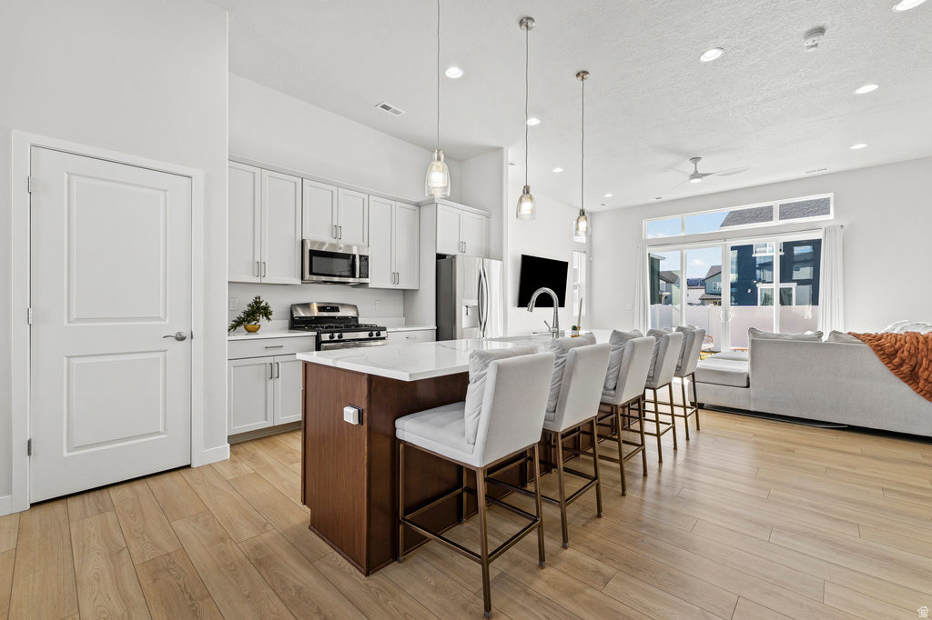 2924 S 2500 W Syracuse, UT 84075