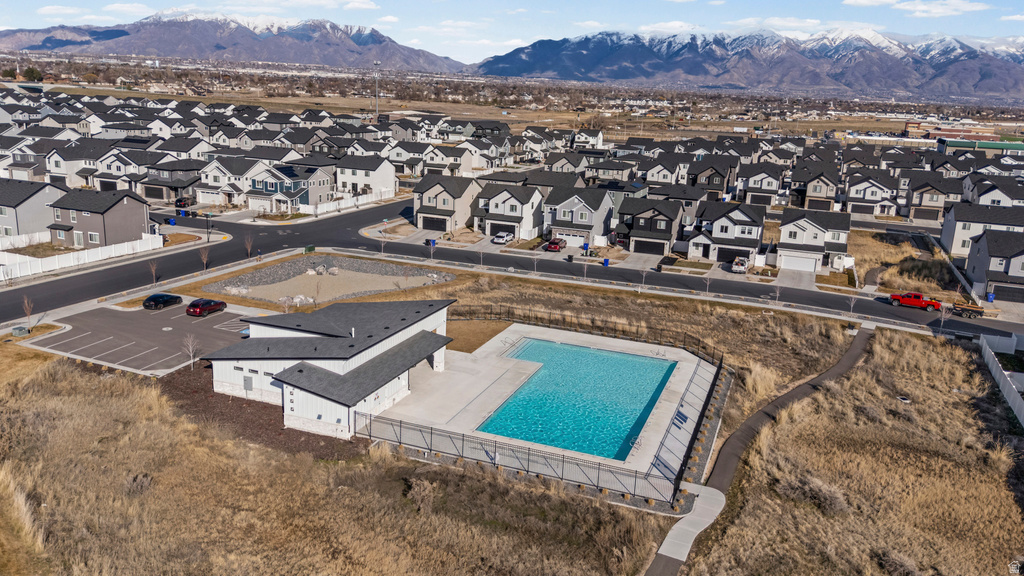 2924 S 2500 W Syracuse, UT 84075