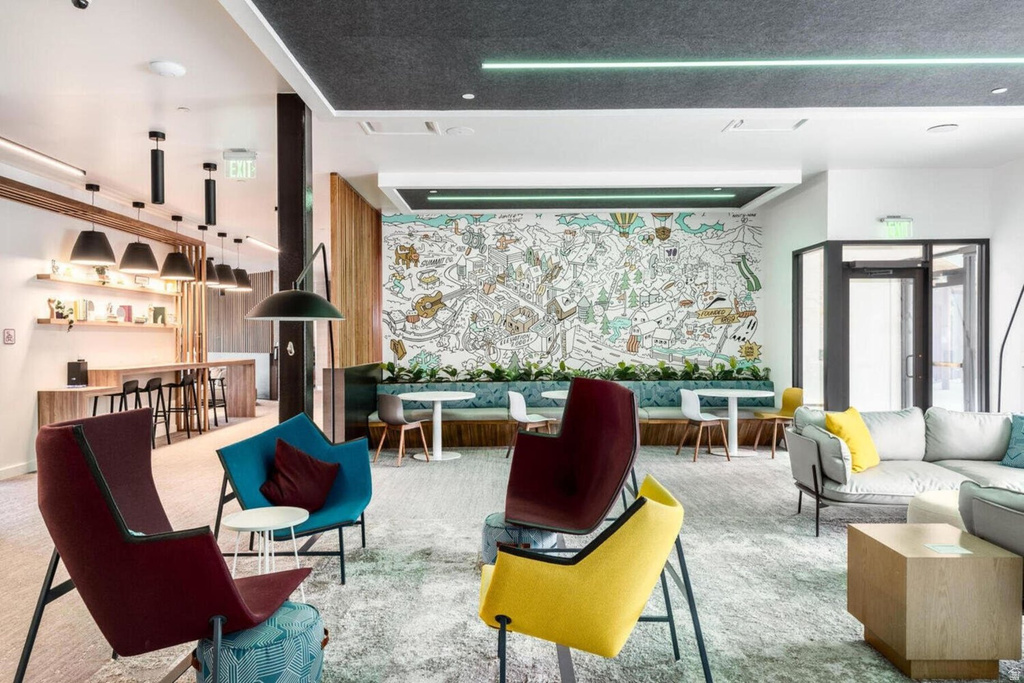 2670 W CANYONS RESORT DR #427 Park City, UT 84098